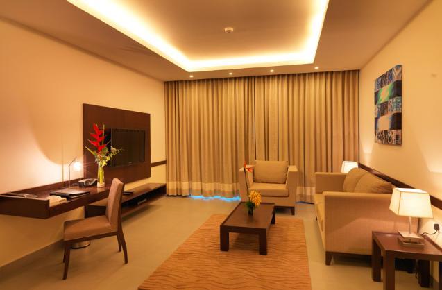 24 Tech Hotel Bangalore Buitenkant foto